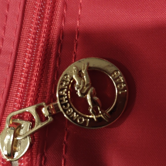 Longchamp Red Nylon Crossbody with Brown Strap - Picture 3 of 8